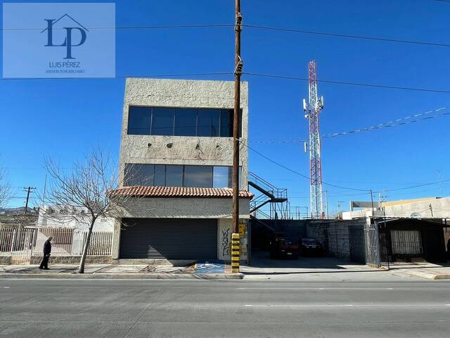 #94 - Edificio comercial para Venta en Juárez - CH